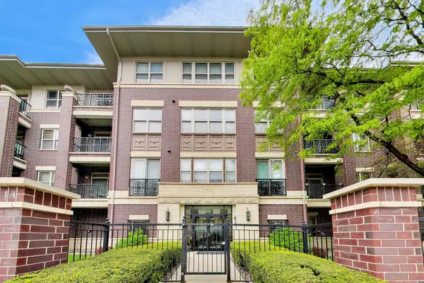 6436 Roosevelt Road #212, Oak Park, IL 60304