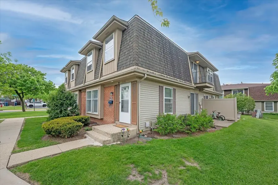 718 Newton Court, Schaumburg, IL 60193 - #2