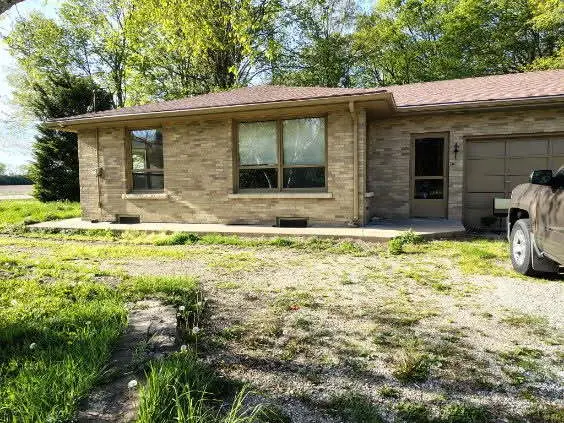 2329 W 3100n Road, Bourbonnais, IL 60914