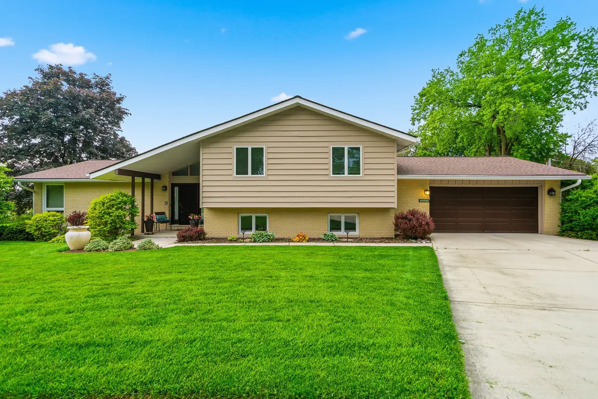 1107 Valley Lane, Lockport, IL 60441 - #1