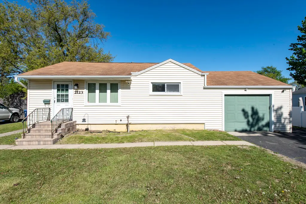 2123 N Mcaree Road, Waukegan, IL 60087 - #1