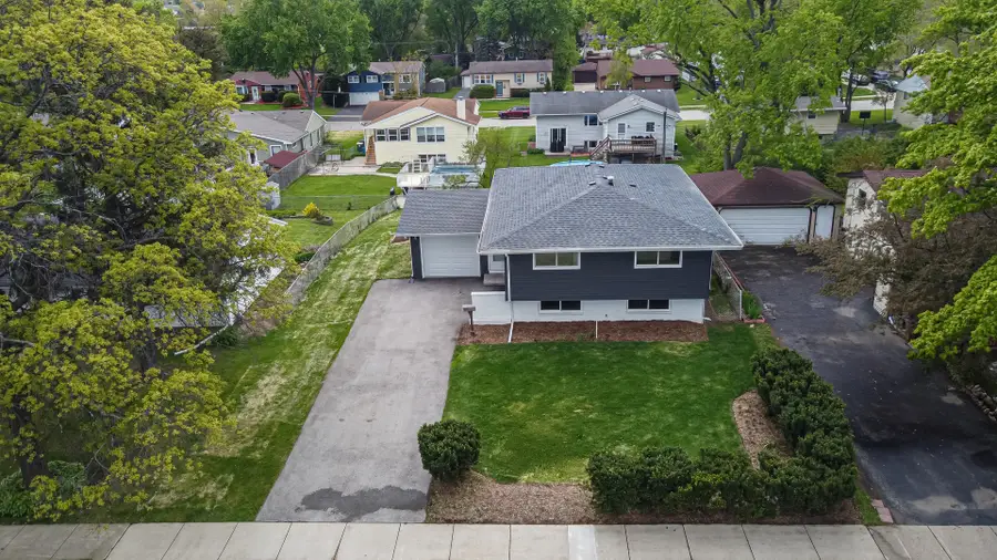 2541 75th Street, Woodridge, IL 60517 - #2