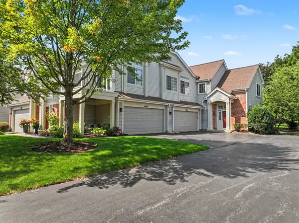 496 E Thornhill Lane, Palatine, IL 60074