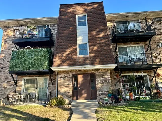 7008 Oconnell Drive #201, Chicago Ridge, IL 60415 - #2