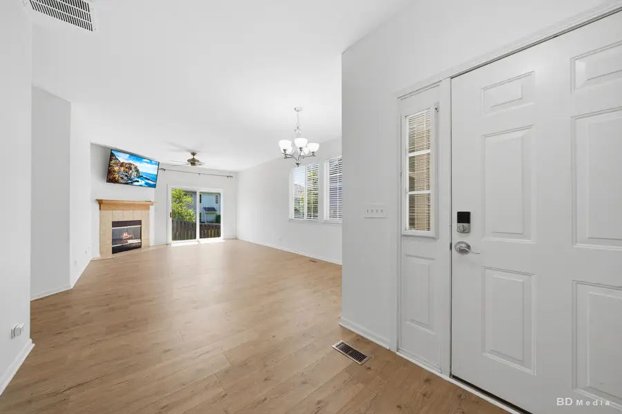 8222 Tremont Lane, Joliet, IL 60431 - #2