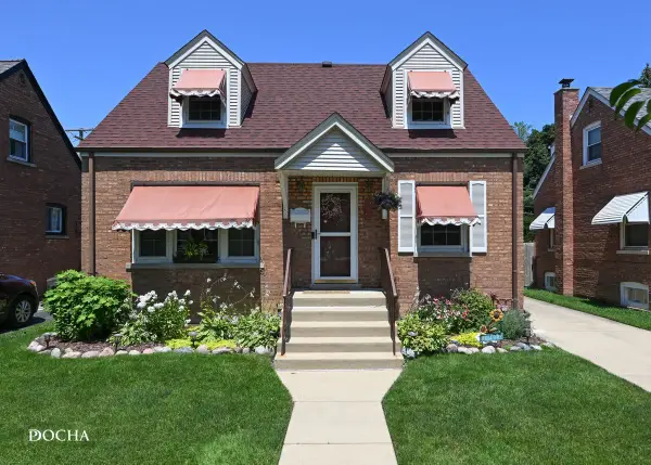Address Withheld By Seller, Chicago, IL 60655