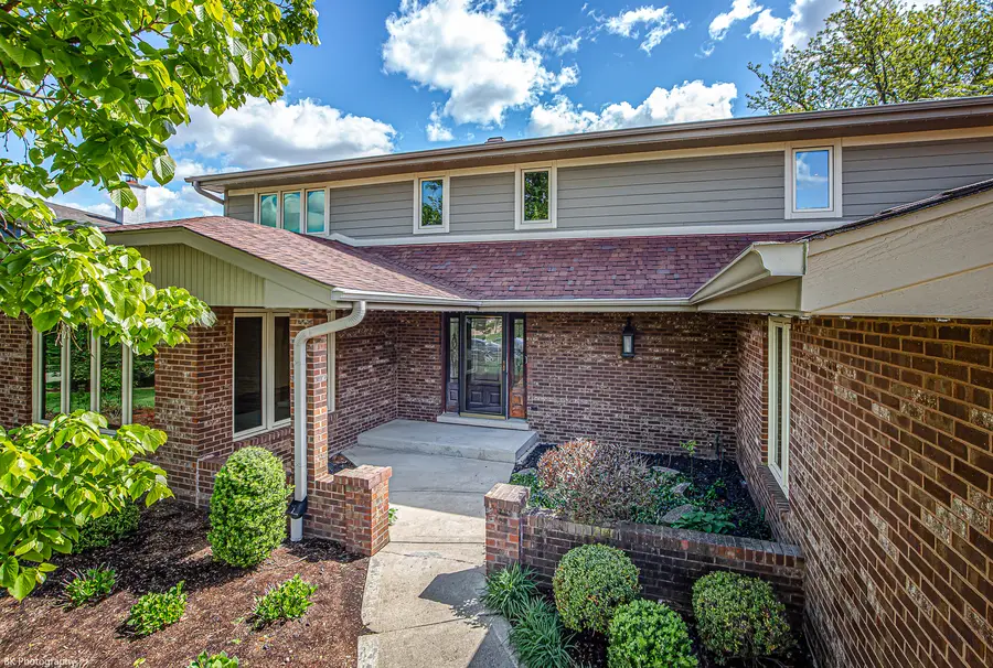 6645 Wedgewood Lane, Willowbrook, IL 60527 - #3