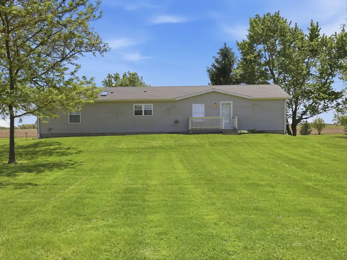 10078 State Route 9, Hoopeston, IL 60942 - #1