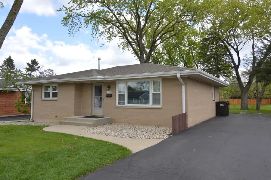 426 Brown Street, Wauconda, IL 60084 - #2