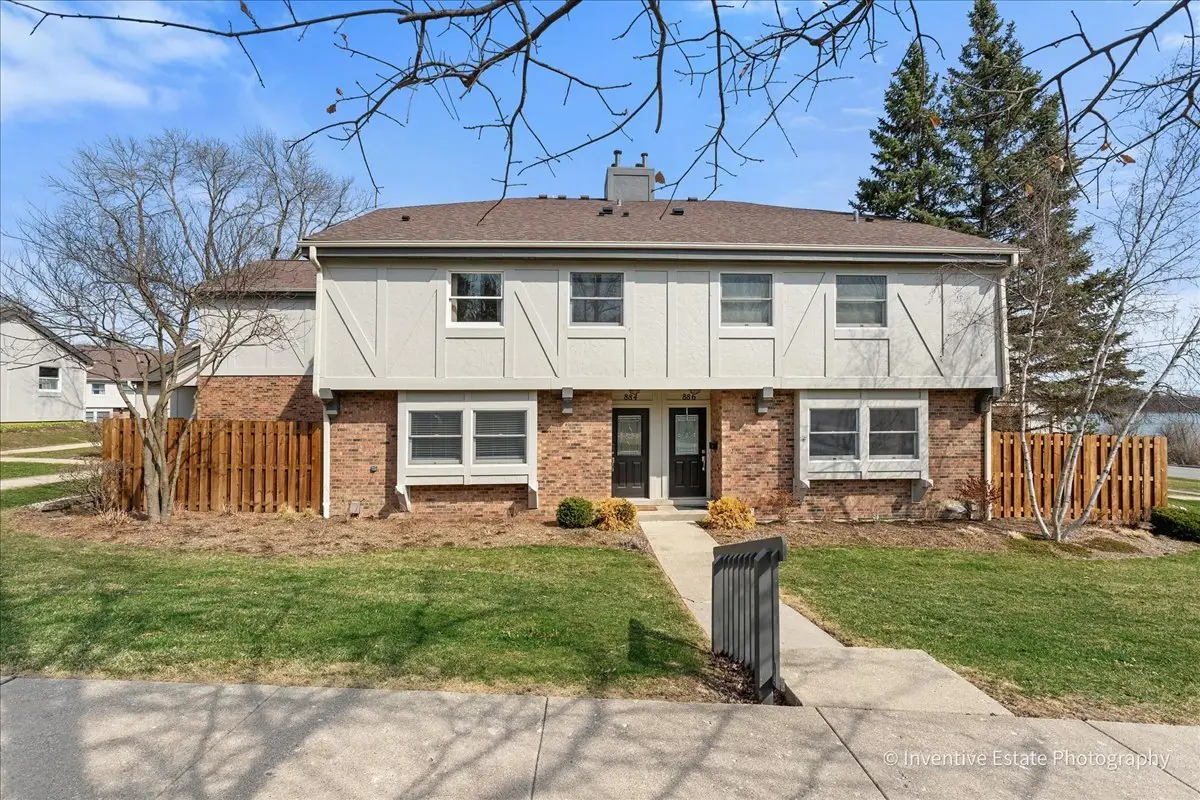 884 Bristol Drive, Barrington, IL 60010 - #1
