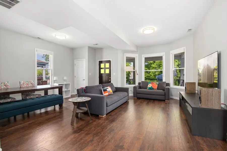 3142 N Christiana Avenue, Chicago, IL 60618 - #2