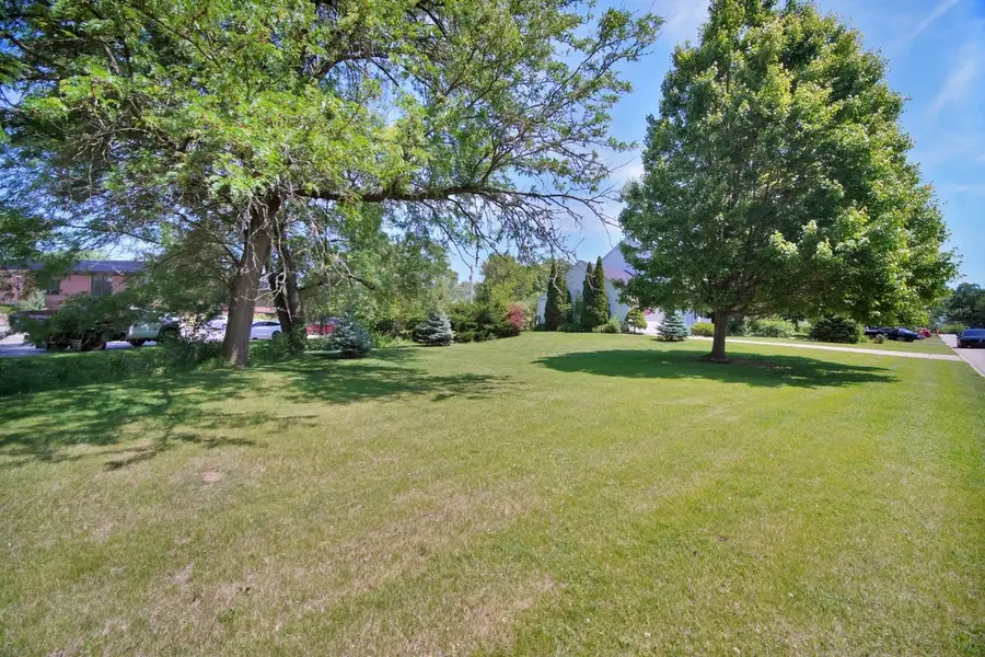 700 Maryknoll Drive, Lockport, IL 60441 - #3