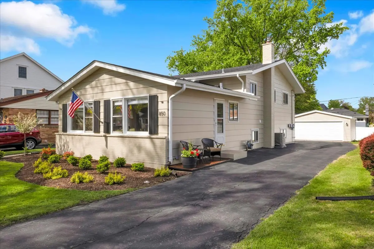 850 S Hillside Avenue, Elmhurst, IL 60126 - #1