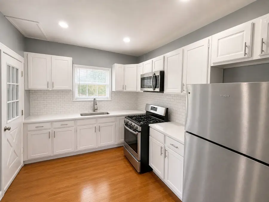 1527 Brookside Avenue, Waukegan, IL 60085 - #2