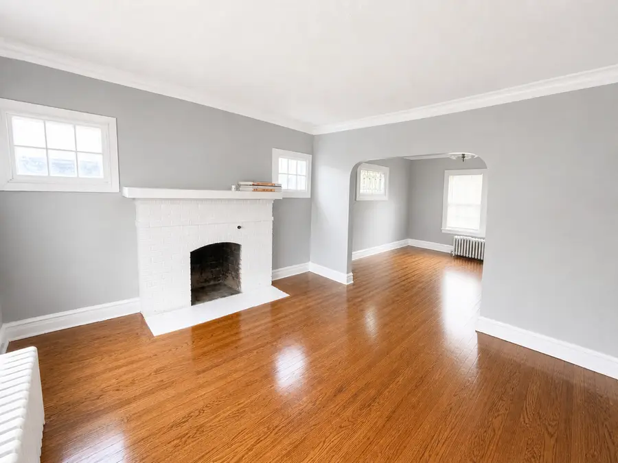1527 Brookside Avenue, Waukegan, IL 60085 - #3
