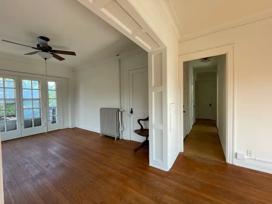 406 N Prairie Street #10, Champaign, IL 61820 - #3