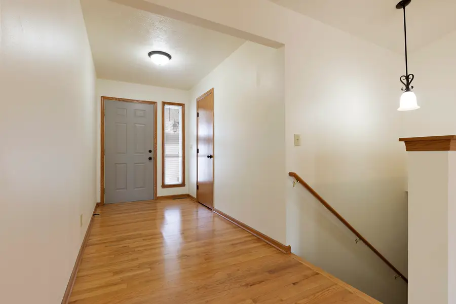 207 Sherman Lane, Poplar Grove, IL 61065 - #2