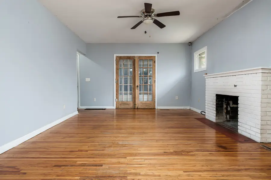 1422 North Avenue, Rockford, IL 61103 - #2
