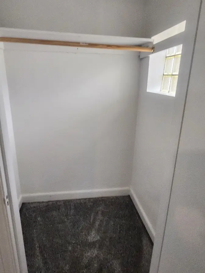 409-11 W Keith Avenue, Waukegan, IL 60085 - #3