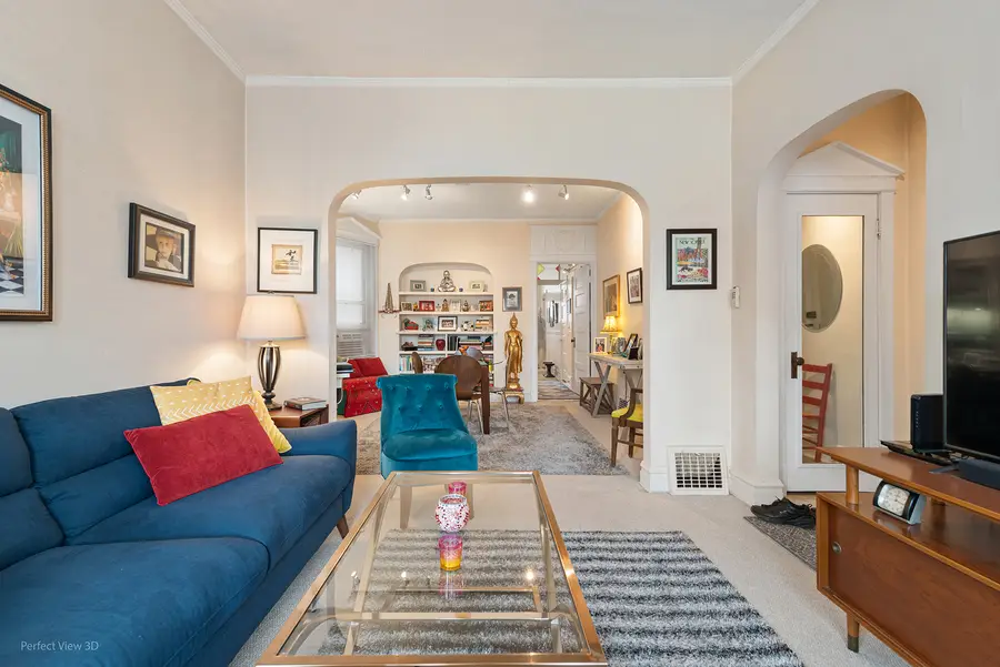 1417 W Edgewater Avenue, Chicago, IL 60660 - #3
