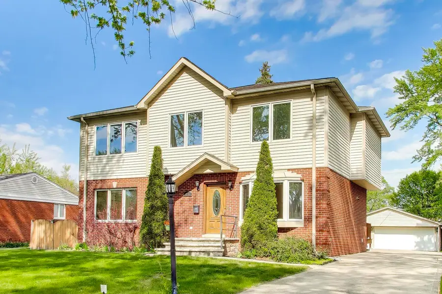 1113 S Birch Drive, Mount Prospect, IL 60056 - #2