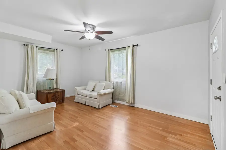 2910 Ezekiel Avenue, Zion, IL 60099 - #2