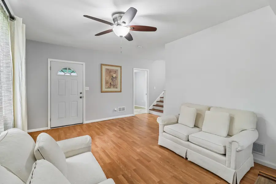 2910 Ezekiel Avenue, Zion, IL 60099 - #3