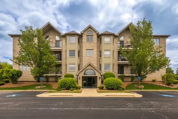 11921 Windemere Court #204, Orland Park, IL 60467