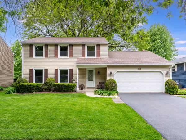 1813 Clyde Drive, Naperville, IL 60565