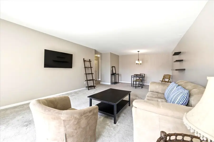 1311 S Finley Road #203, Lombard, IL 60148 - #3