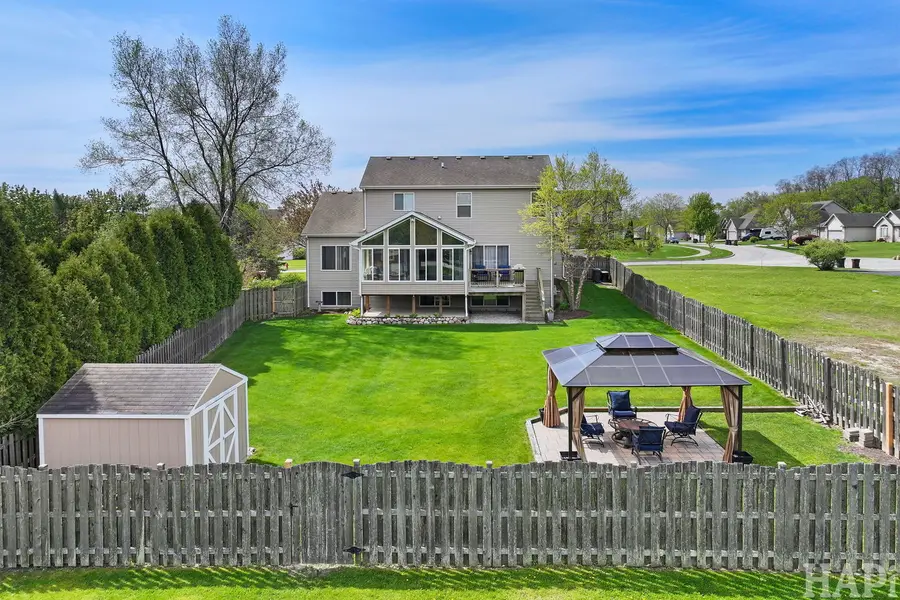 206 Chesapeake Bay, Winthrop Harbor, IL 60096 - #2