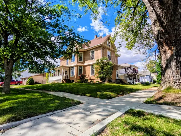 407 S Cherry Street, Morrison, IL 61270