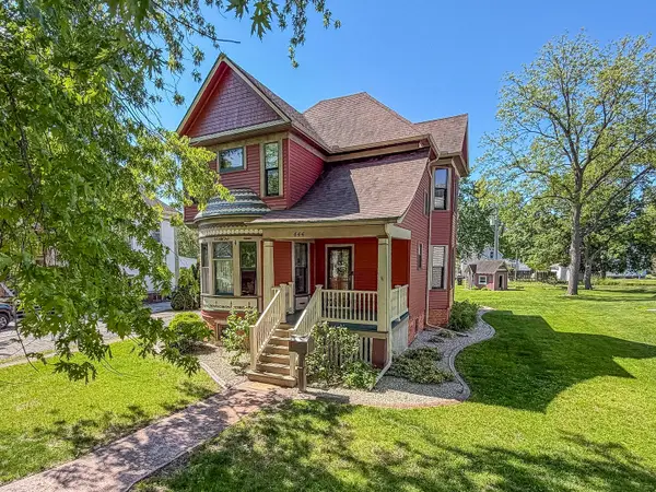 444 E Center Street, Paxton, IL 60957