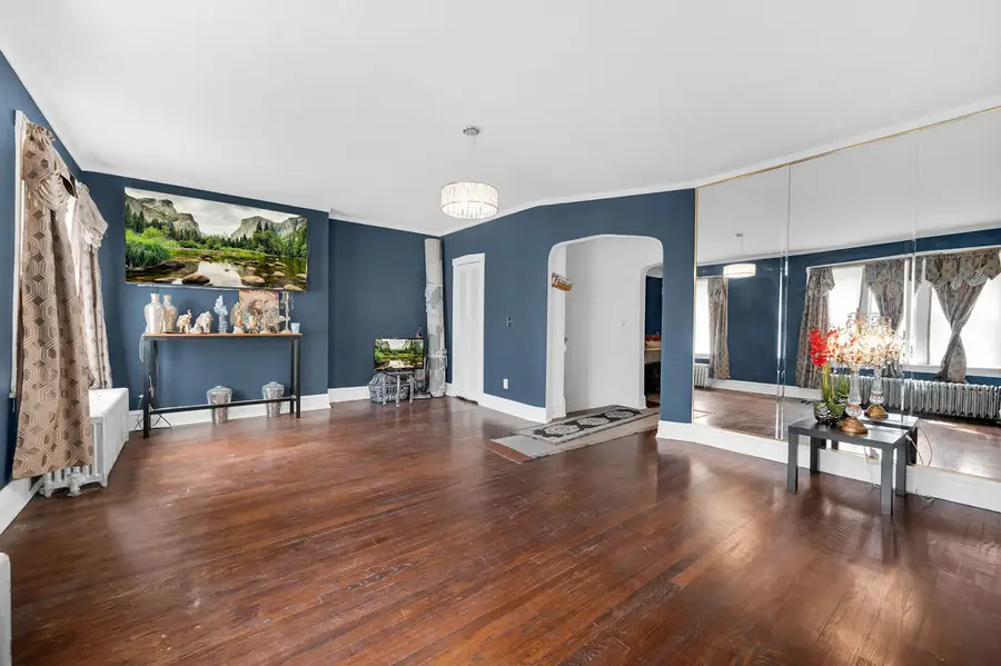 5914 S Washtenaw Avenue, Chicago, IL 60629 - #3