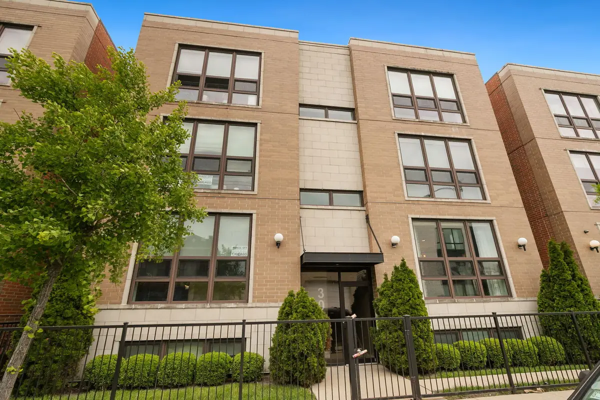 3007 N California Avenue #1s, Chicago, IL 60618 - #1