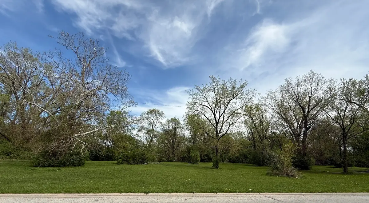 4223 137th Street, Crestwood, IL 60418 - #1