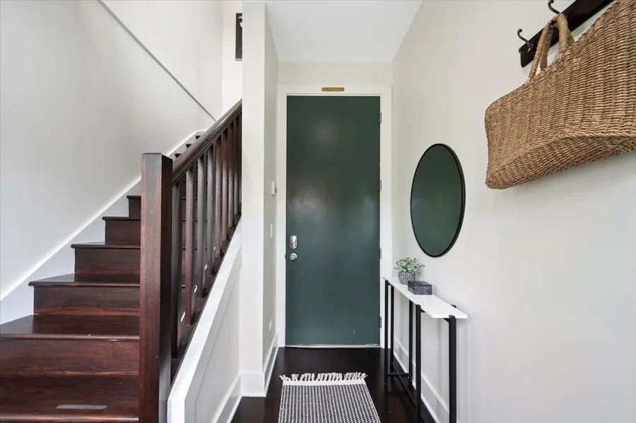 1257 W Addison Street #3, Chicago, IL 60613 - #3