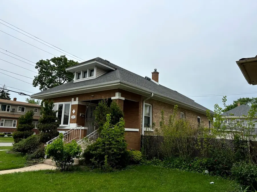 919 Broadway Street, Melrose Park, IL 60160 - #3
