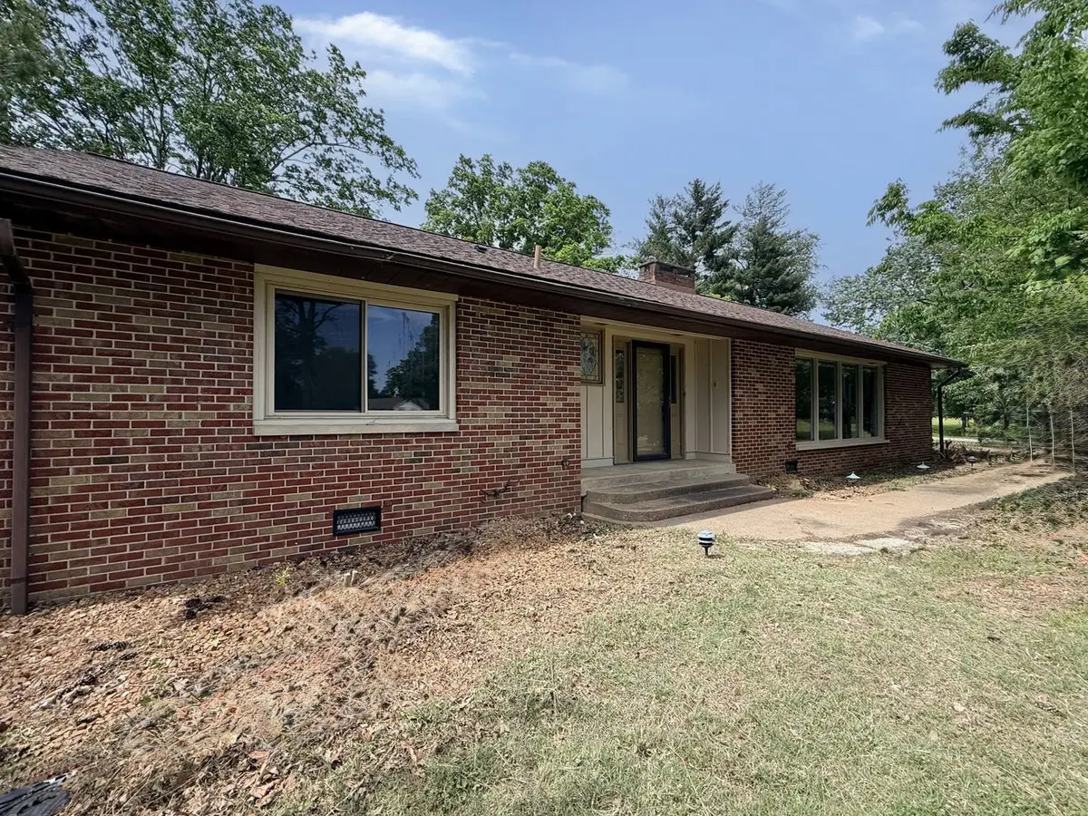 1400 Miller Drive, Herrin, IL 62948 - #1