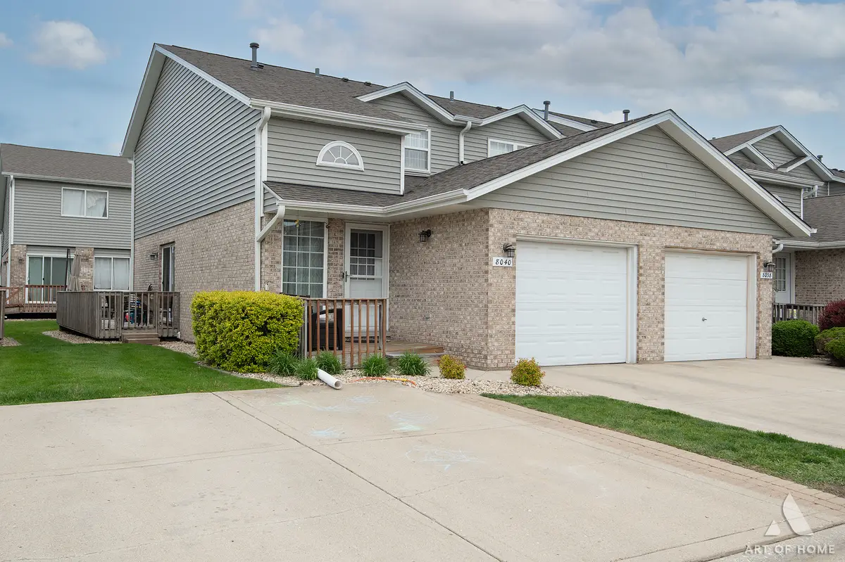 8040 Daniel Drive, Justice, IL 60458 - #1