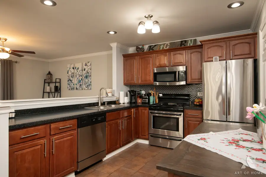 8040 Daniel Drive, Justice, IL 60458 - #3