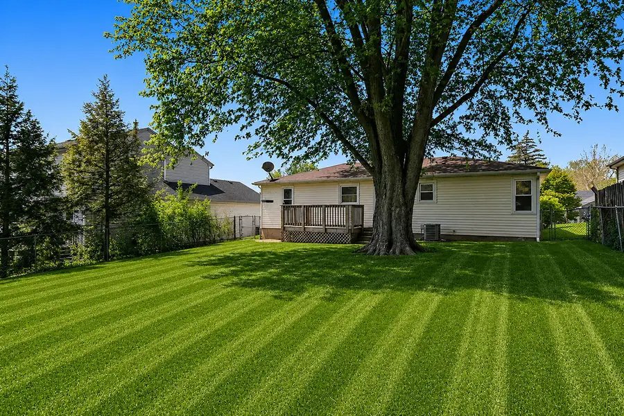 378 Council Trail, Lake In The Hills, IL 60156 - #3