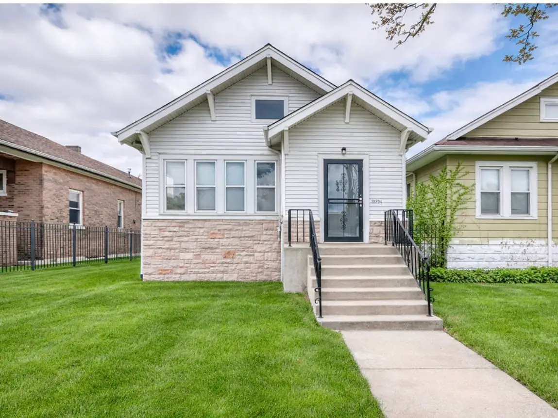 10204 S Lafayette Avenue, Chicago, IL 60628 - #1