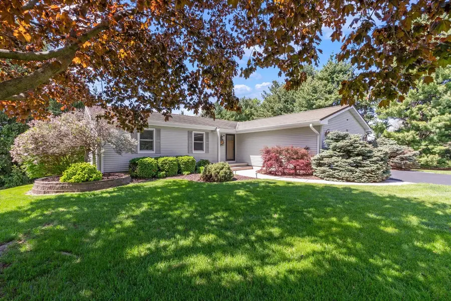 532 Oak Street, Andover, IL 61233 - #3