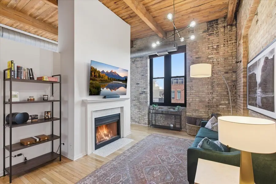 2510 N Wayne Avenue #304, Chicago, IL 60614 - #3