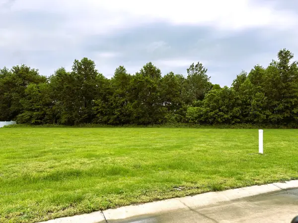 5 Coronado Drive, Centralia, IL 62801