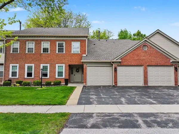 52 Brookston Drive #D1, Schaumburg, IL 60193