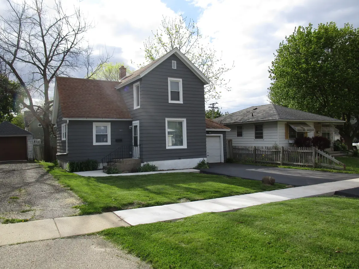 508 N Hart Street, Harvard, IL 60033 - #1