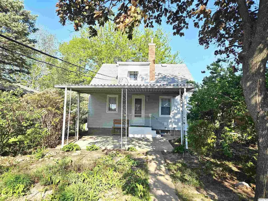 1212 S 22nd Street, Quincy, IL 62301 - #2