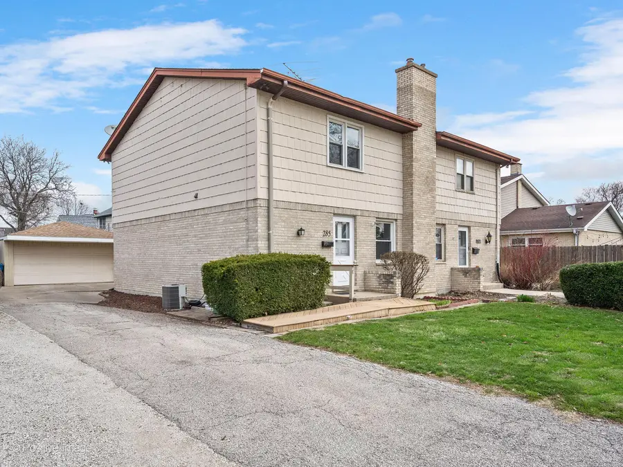 285 E 1st Street, Elmhurst, IL 60126 - #2